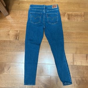 Levi’s 720 High Rise Super Skinny Jeans
